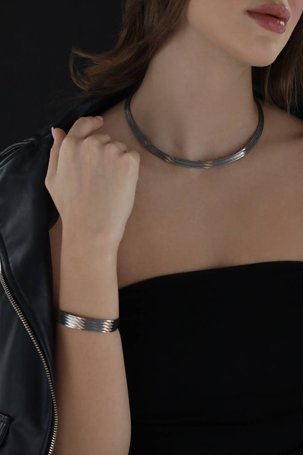 Elizi Trabzon Hasırı Titanyum Altın Set - 5 Sıra Bileklik 5 Sıra Gerdanlık