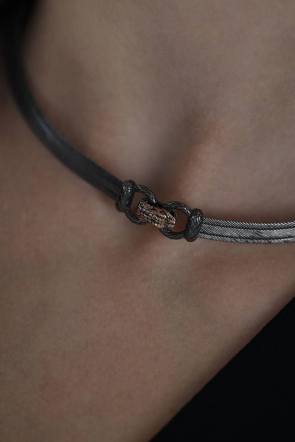 Elizi Trabzon Hasırı Titanyum Kolye - 3 Sıra Hitra